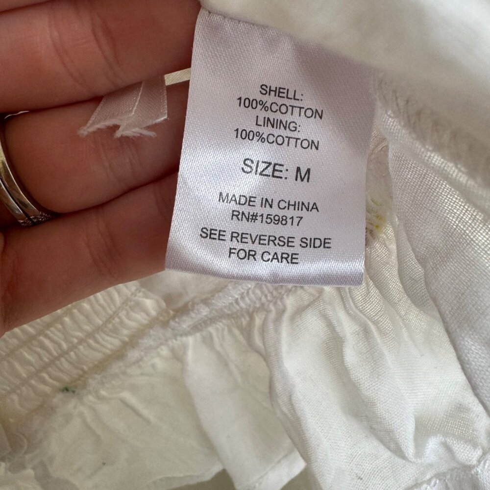 Altar'd State White Floral Embroidered Crop Top Puff Sleeves Smocked Back Size M - Picture 7 of 11